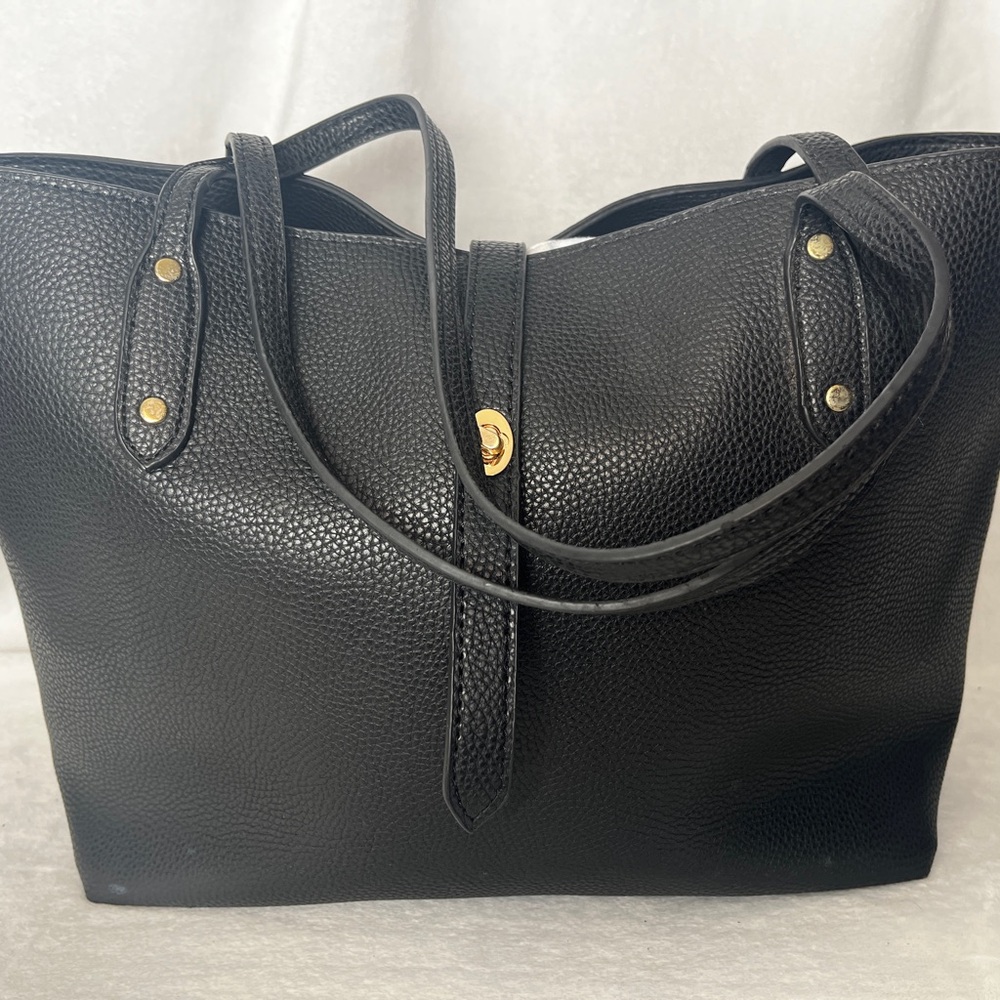 Elegant Black Leather Tote Bag